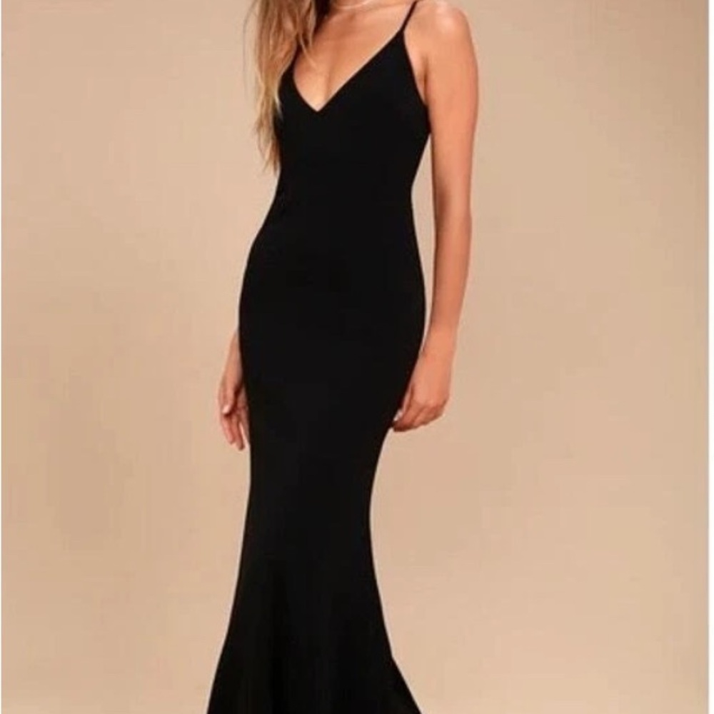 Lulu’s Infinite Glory Maxi Dress/ Evening Gown.  Black XL